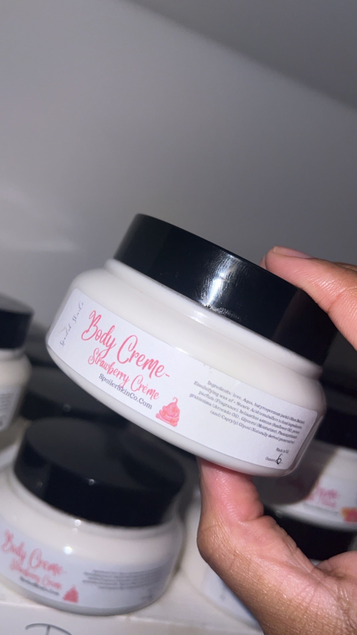 Creamy body butter (MULTIPLE SCENTS)