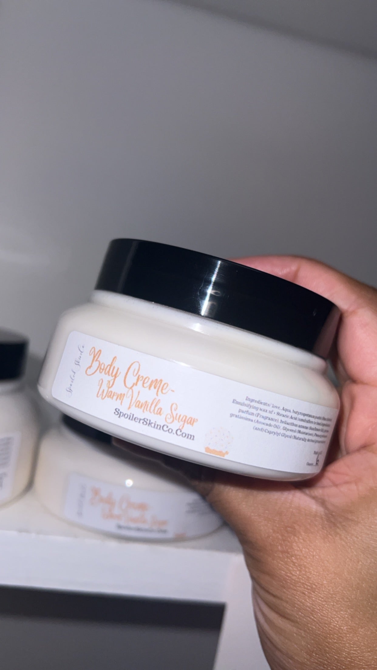 Creamy body butter (MULTIPLE SCENTS)