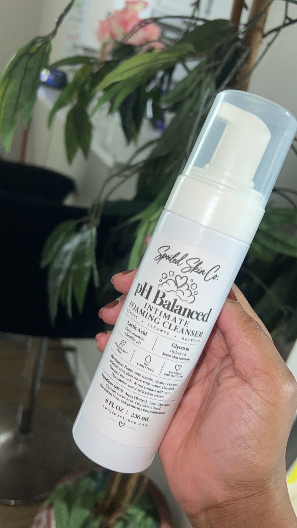 pH Balanced Intimate Foaming Cleanser (8oz)